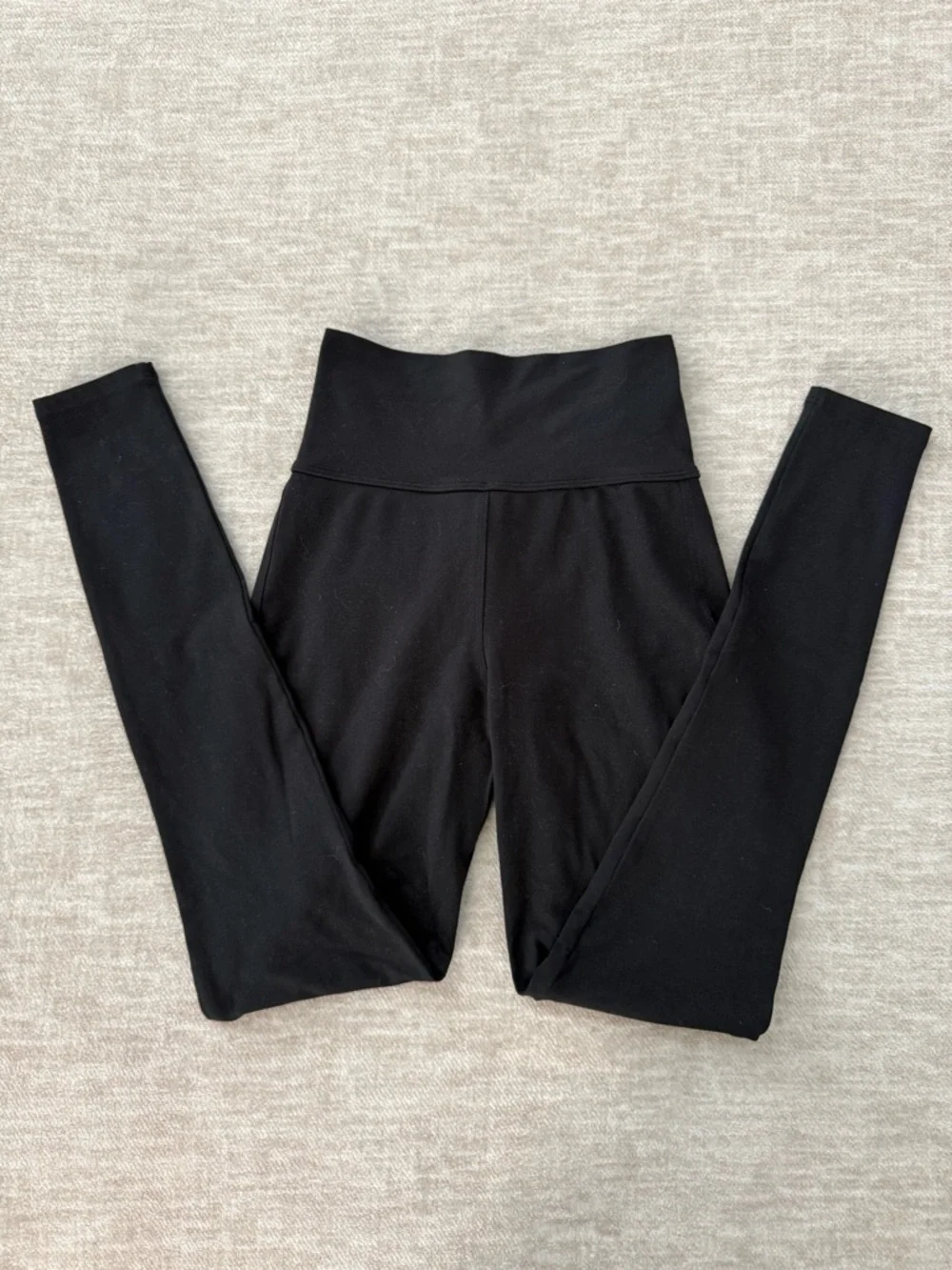 Bombshell Sportswear Sexy Back Legging โ Black - Picture 5 of 9
